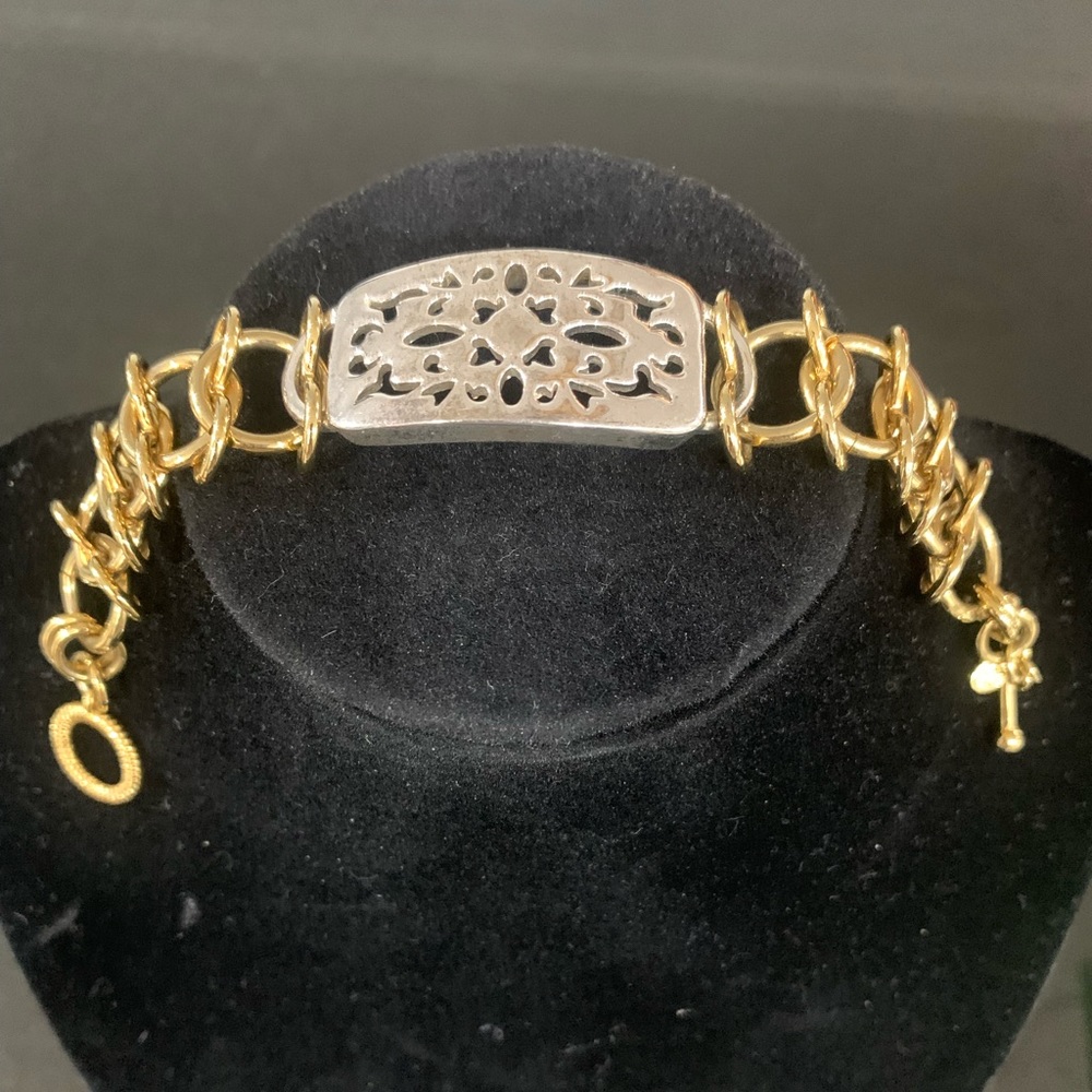 PREMIER DESIGNS GOLD AND SILVER TONE TOGGLE BRACELET AND NECKLACE SET